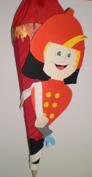 Handgefertige Schultüte / Zuckertüte - " Feueralarm " - 70cm - 6-eckig