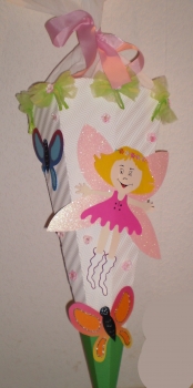 Handgefertigte Schultüte / Zuckertüte - " Schmetterlingsfee " - 70cm - 6-eckig