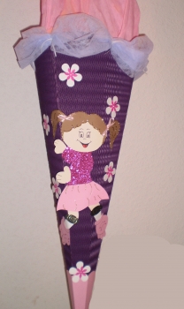 Handgefertigte Schultüte / Zuckertüte - " Skaterin " - 70cm - 6-eckig