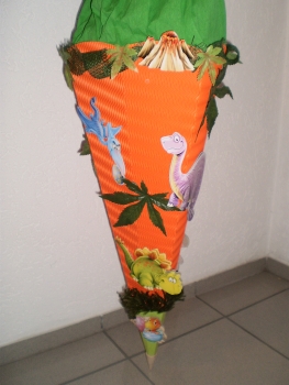 Handgefertigte Schultüte / Zuckertüte - " Dino "